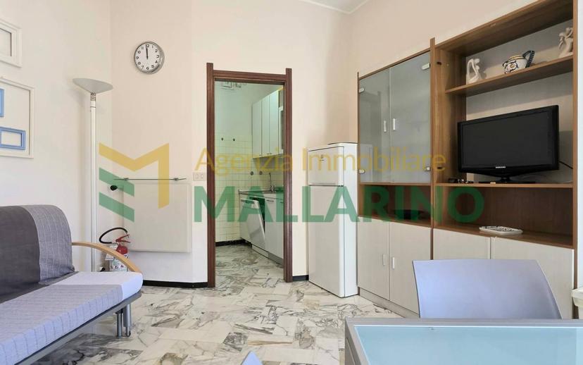 Bilocale via Piemonte, Centro, Finale Ligure — foto 8 di 37