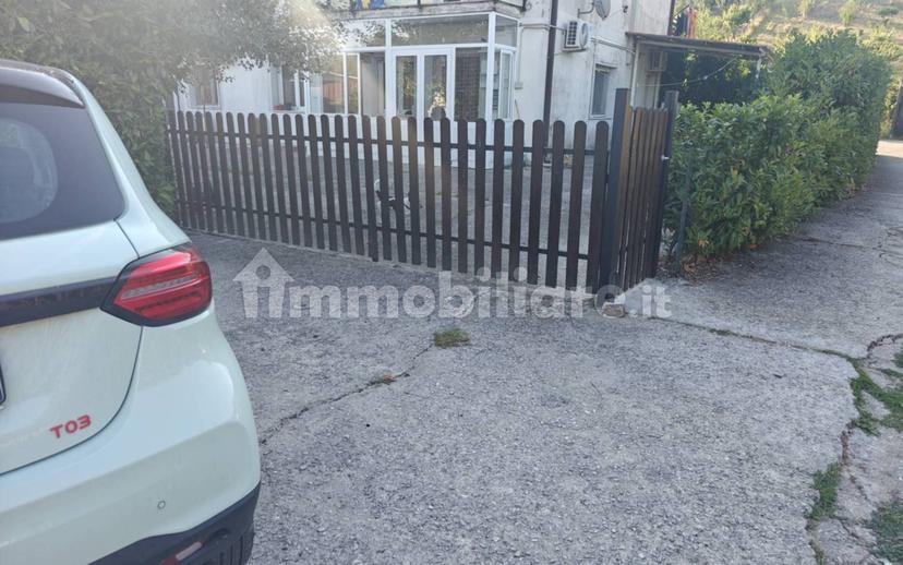Villa plurifamiliare via Valle Paradiso 98, Potenza — foto 3 di 17