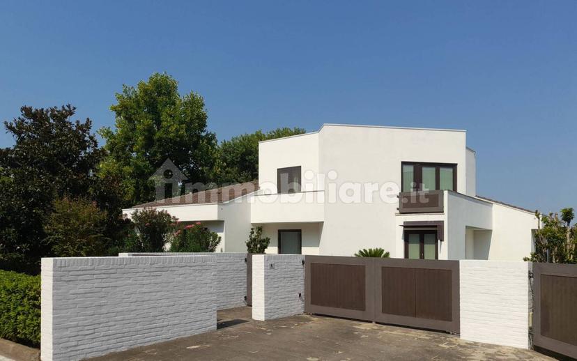 Villa unifamiliare piazza Giacomo Matteotti 6, Centro, Megliadino San Vitale — foto 5 di 10