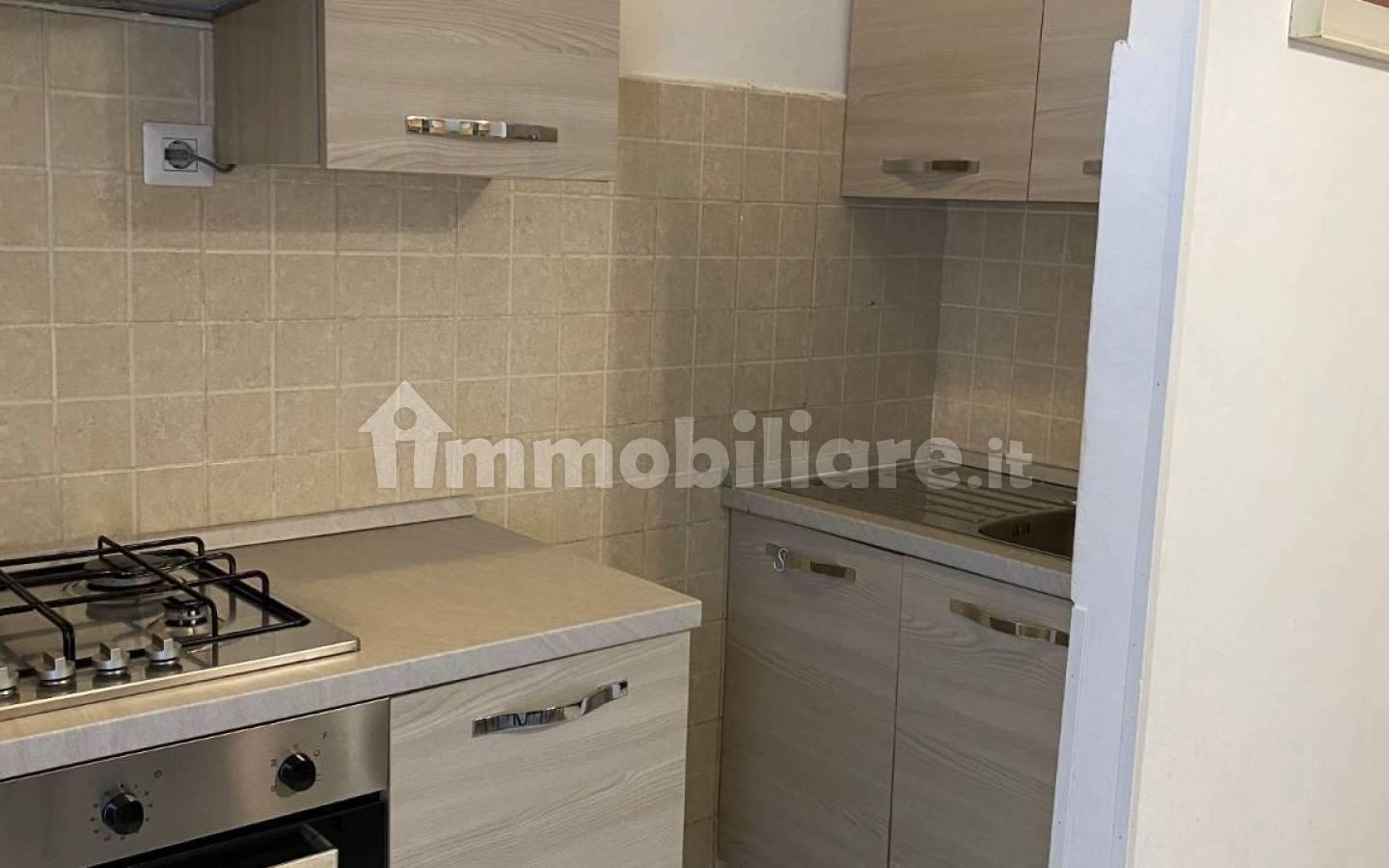 Bilocale via Comano 59, Marina di Carrara, Carrara