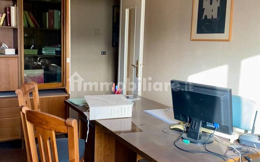 Appartamento via Don Luigi Sturzo 5, Centro, Isernia — foto 7 di 10