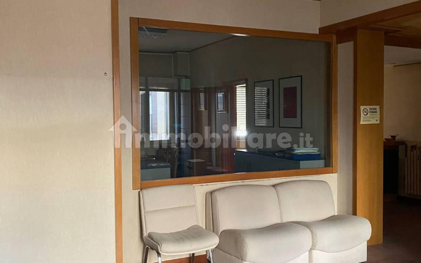 Appartamento via Don Luigi Sturzo 5, Centro, Isernia