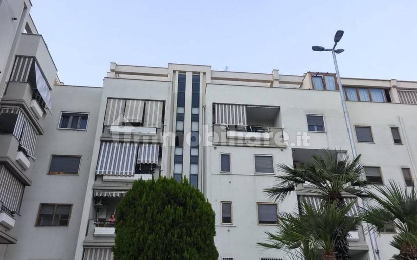 Attico ottimo stato, 121 m², Trani — foto 24 di 25