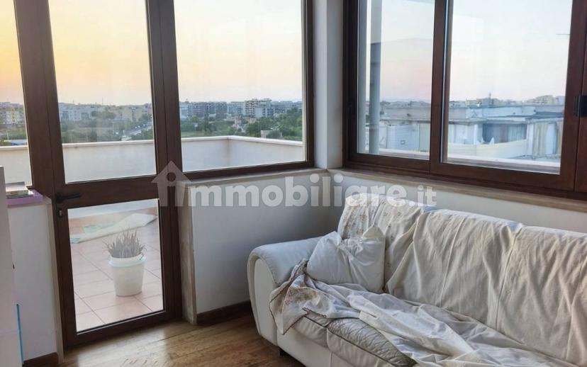 Attico ottimo stato, 121 m², Trani — foto 6 di 25