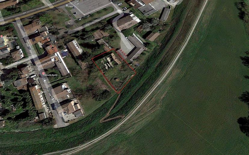 Casale largo Ludovico Ariosto 11, San Biagio, Argenta — foto 3 di 4