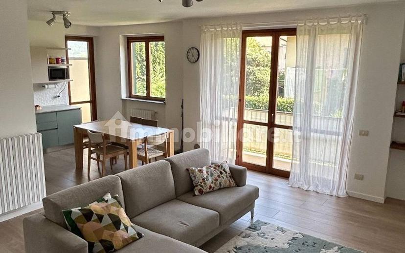 Quadrilocale via Caravaggio 32, Centro, Valgreghentino — foto 4 di 20