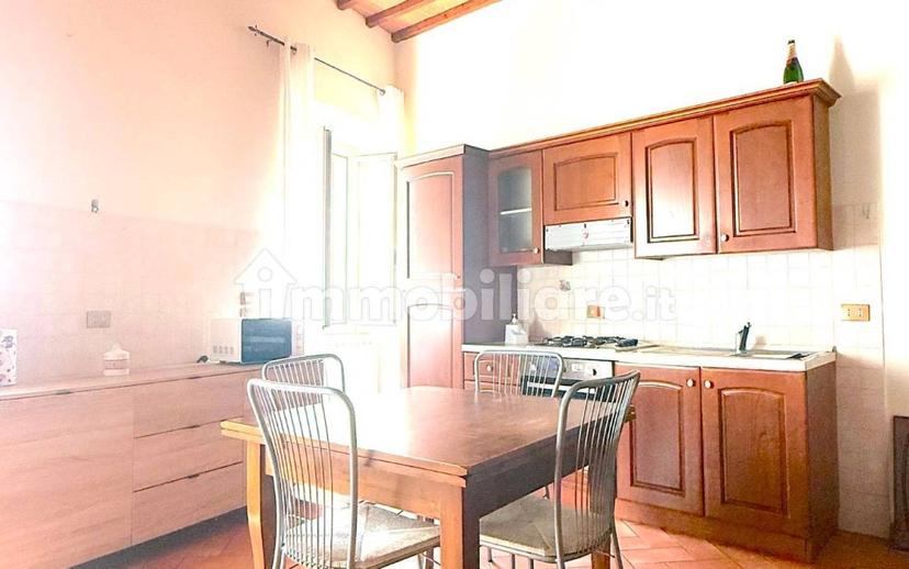 Trilocale via Mecenate, Centro, Chiusi — foto 2 di 26