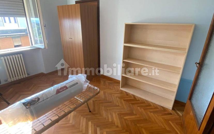 Stanza singola via Mario Morbiducci 5, Macerata — foto 14 di 20