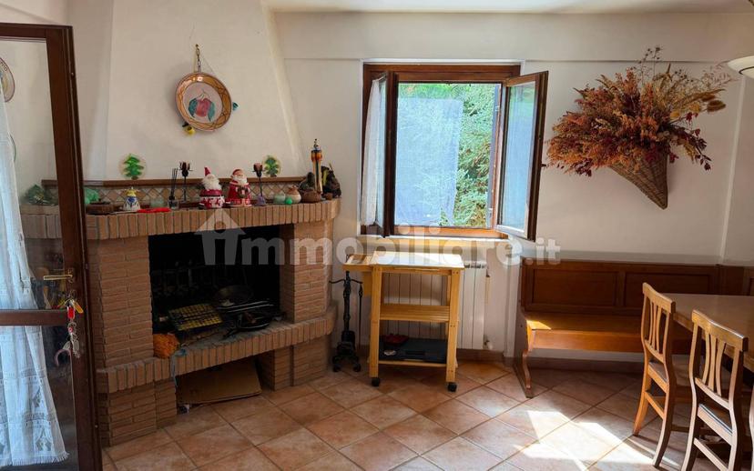 Quadrilocale via delle Pezzelle 25, Centro, Rocca di Mezzo — foto 4 di 44