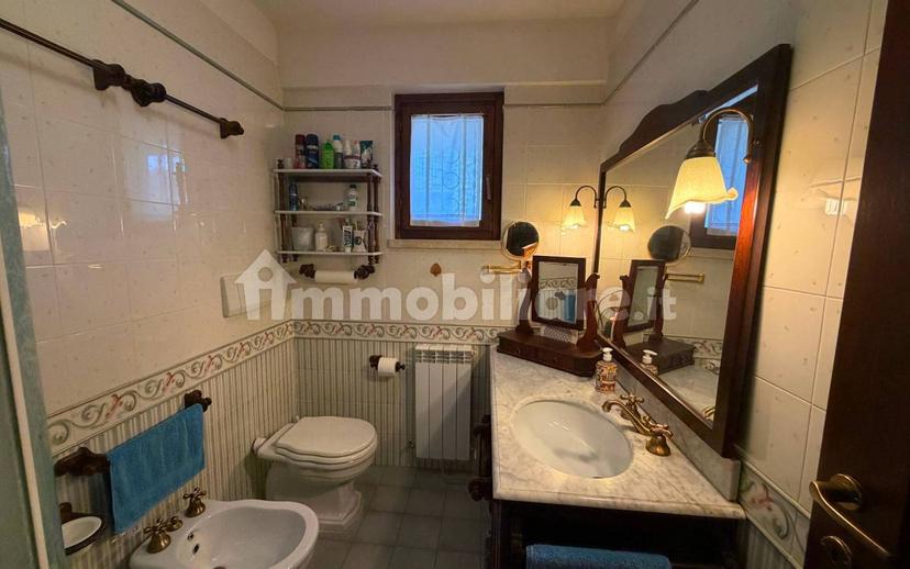 Quadrilocale via delle Pezzelle 25, Centro, Rocca di Mezzo — foto 32 di 44