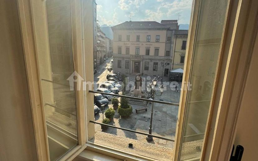 Bilocale piazza Giuseppe Mazzini 1, Centro, Borgosesia — foto 3 di 7
