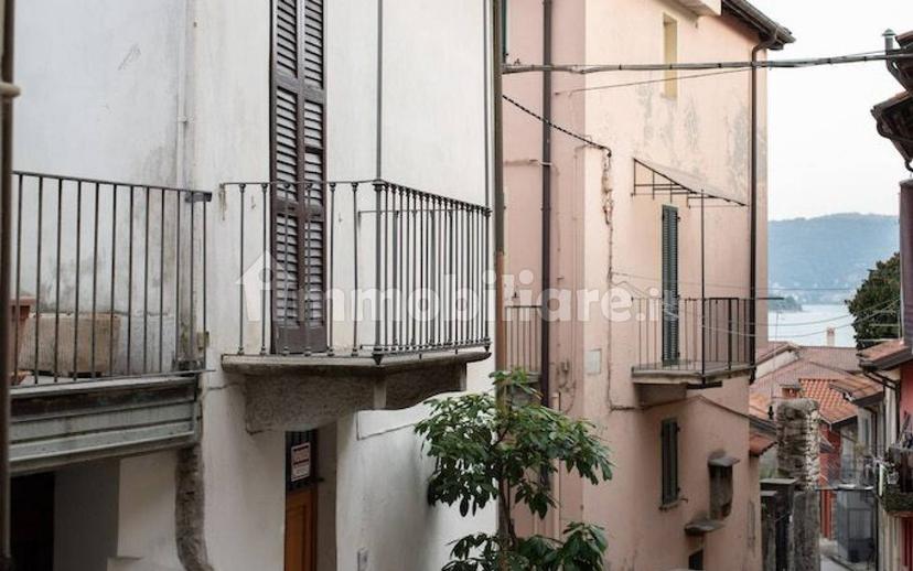 Terratetto unifamiliare via dei Partigiani 136, Suna, Verbania — foto 4 di 20