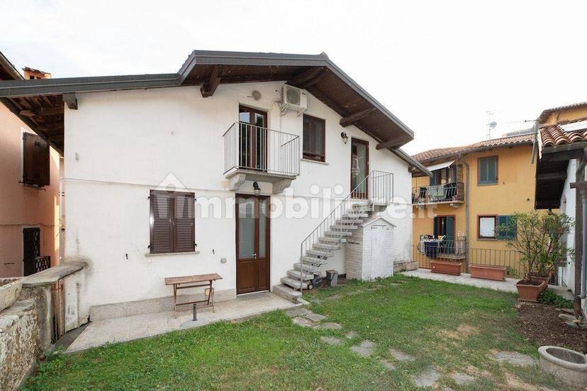 Terratetto unifamiliare via dei Partigiani 136, Suna, Verbania — foto 17 di 20
