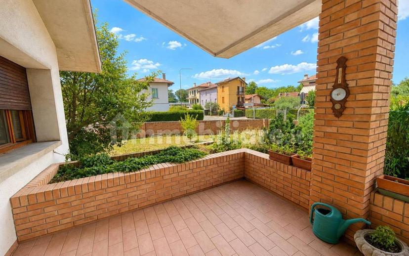 Villa unifamiliare via Colugna, Ospedale, Udine — foto 7 di 13
