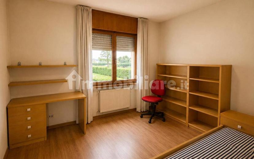 Villa unifamiliare via Colugna, Ospedale, Udine — foto 4 di 13