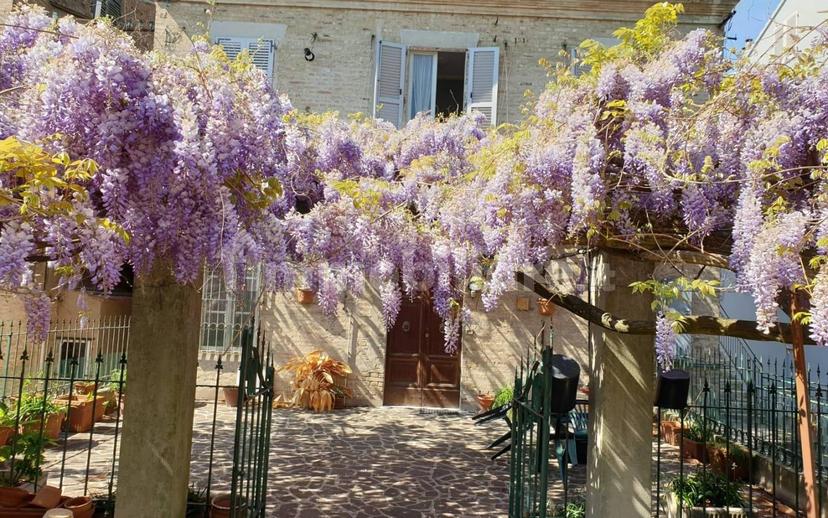 Stanza doppia viale 20 Giugno 40, Fermo — foto 3 di 6
