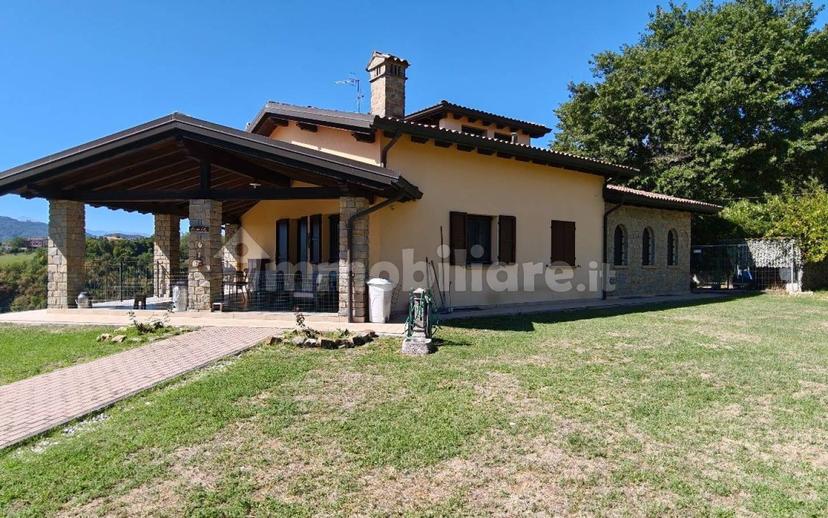 Villa unifamiliare via San Martino 51, Carpineti — foto 8 di 20