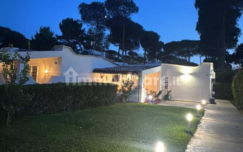 Villa bifamiliare via delle Ginestre 118, Baia Domizia, Cellole — foto 11 di 15