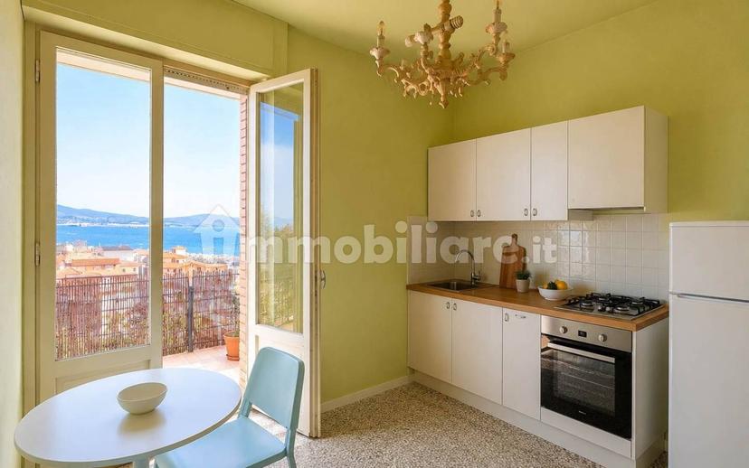 Bilocale da ristrutturare, sesto piano, Centro, Follonica — foto 6 di 12