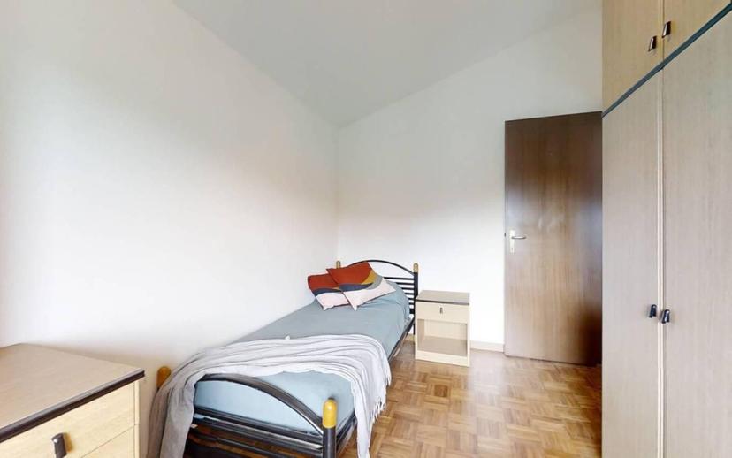 Stanza in affitto in appartamento via Camozzi, Bergamo