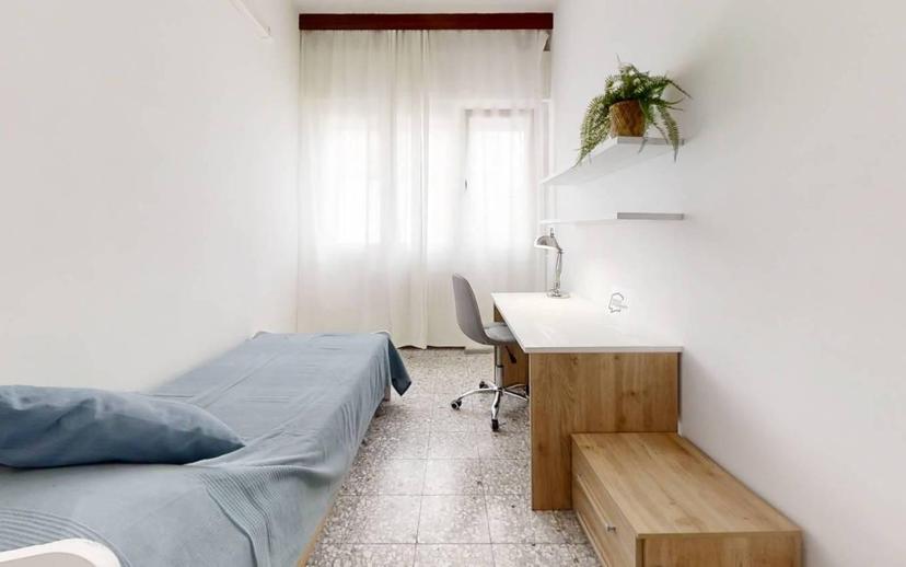 Stanza in affitto in appartamento via VOLTAPALETTO, Ferrara