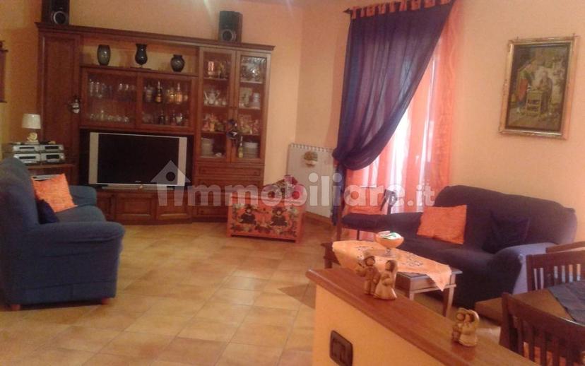 Stanza singola Vico Ciro Marilli 34, Isernia — foto 2 di 6