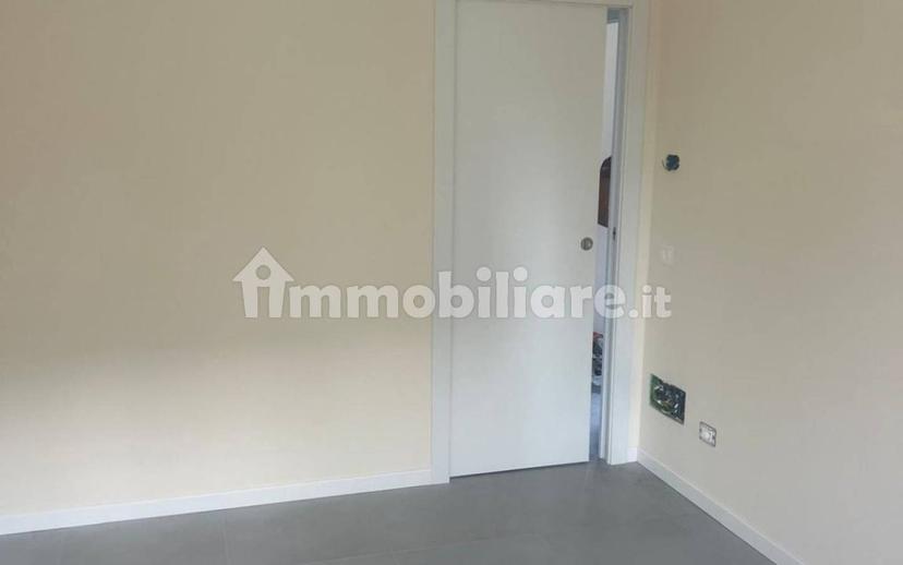 Bilocale via Alessandro Volta 41, Centro Storico, Lissone — foto 3 di 21
