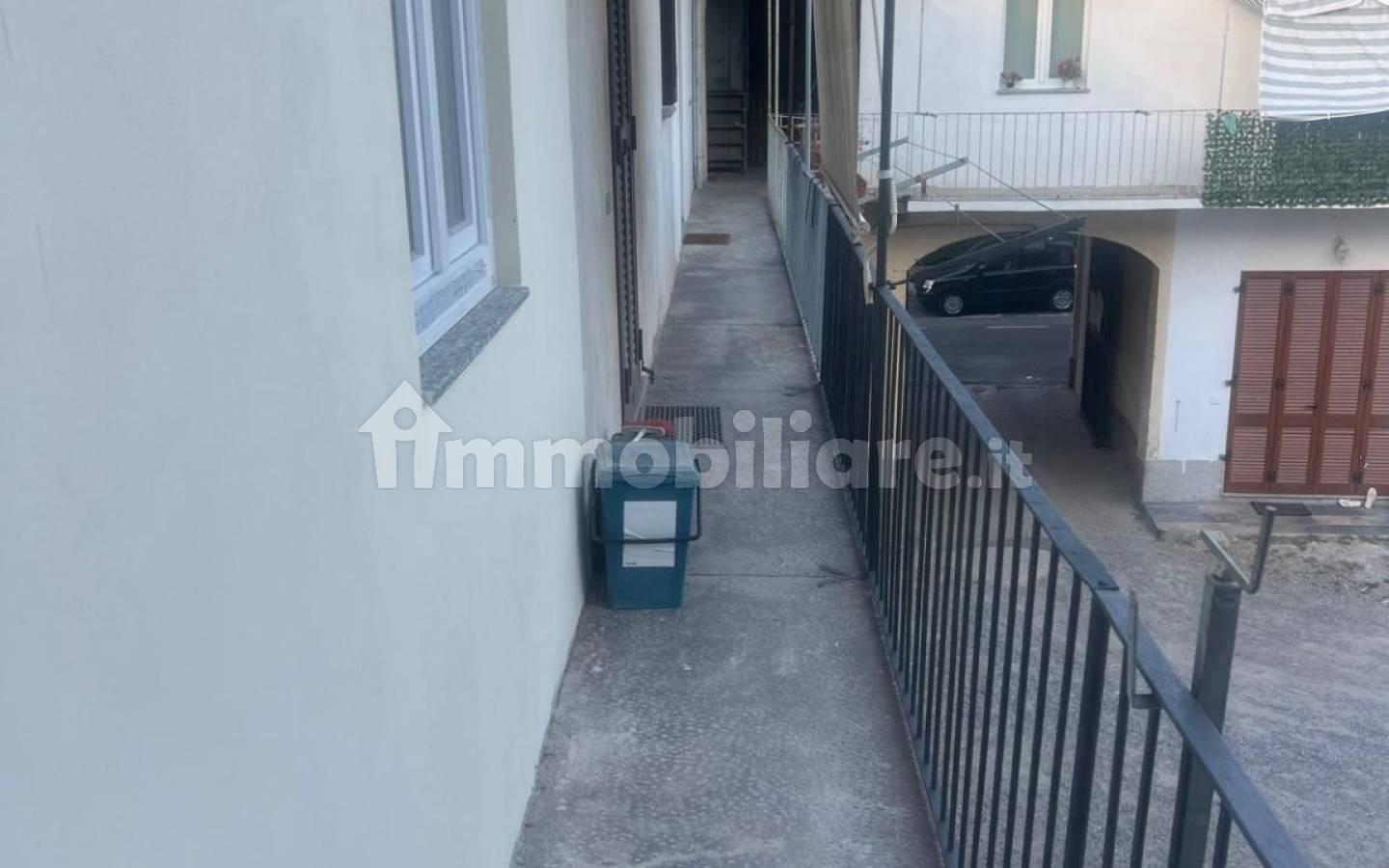 Bilocale via Alessandro Volta 41, Centro Storico, Lissone