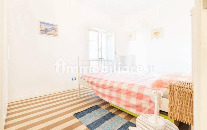 Trilocale vicolo Chiuso del Finollo, Centro, Levanto — foto 8 di 24
