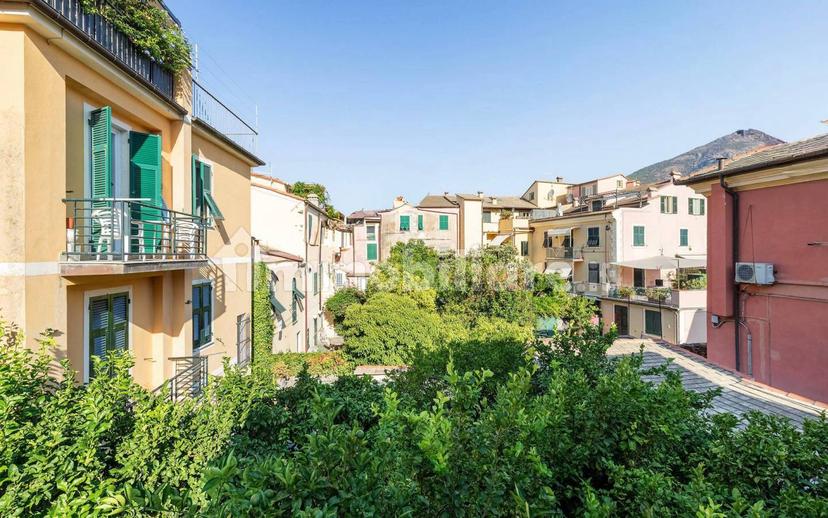 Trilocale vicolo Chiuso del Finollo, Centro, Levanto — foto 22 di 24