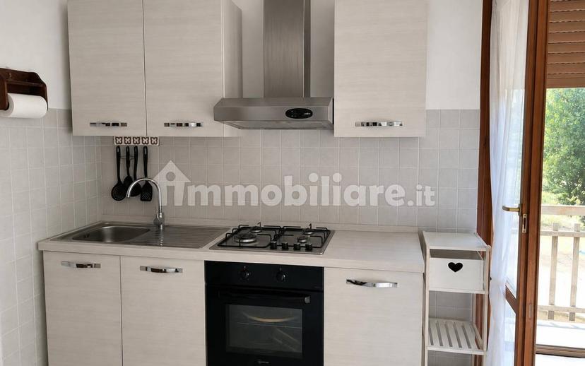 Trilocale via 7 Martiri 42, Centro, Tuoro sul Trasimeno — foto 9 di 9