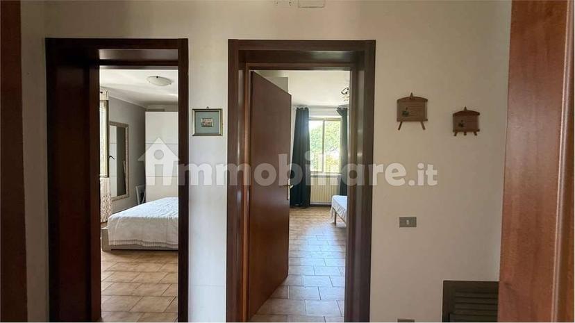 Terratetto unifamiliare Sp 383, Todi — foto 4 di 37