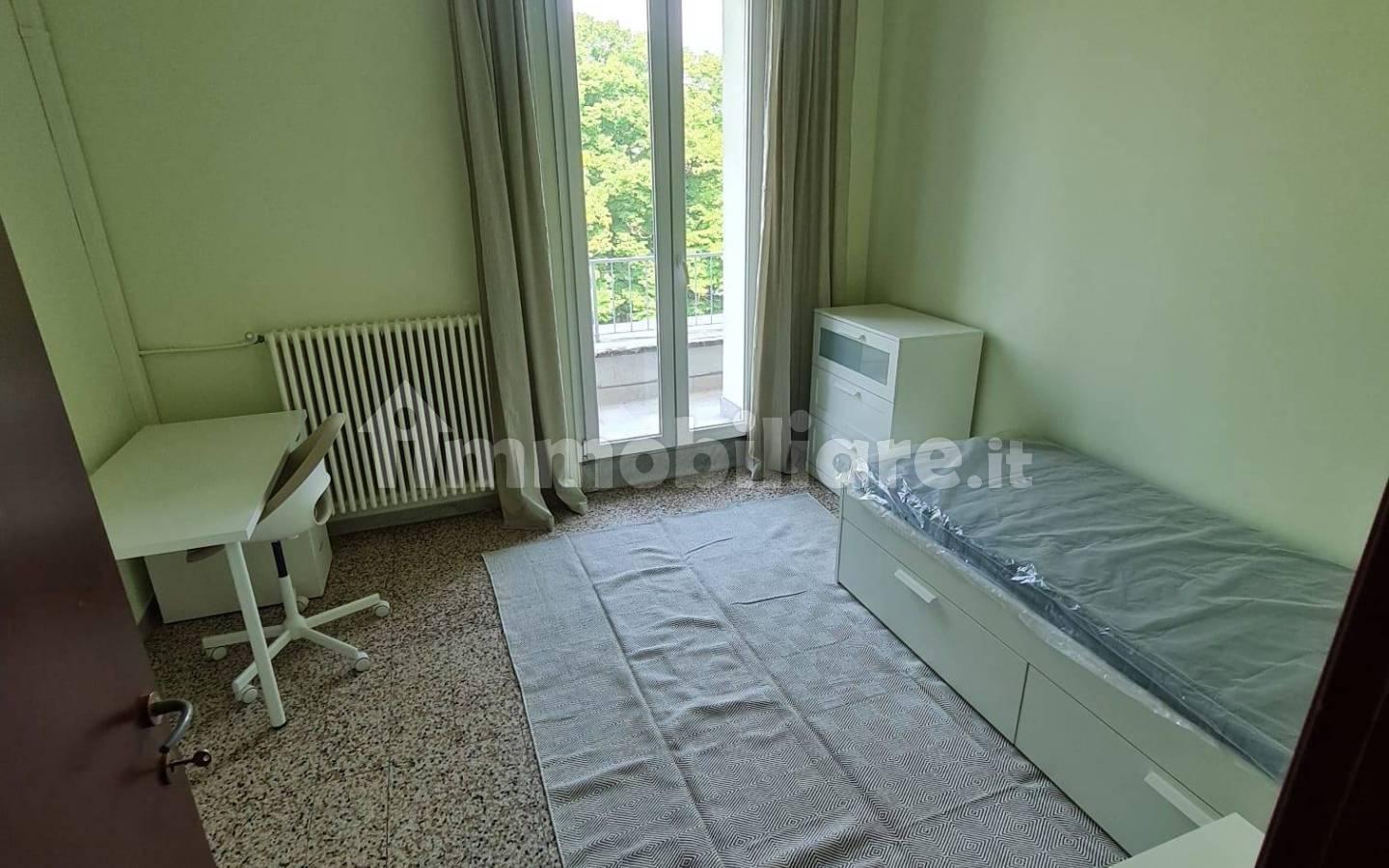 Stanza singola via Giuseppe Scaramuzza 24, Pavia