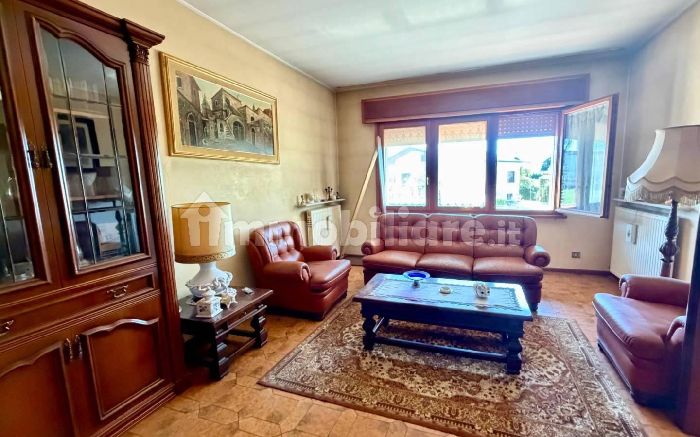 Villa unifamiliare via Farie 4, Centro, Castions di Strada