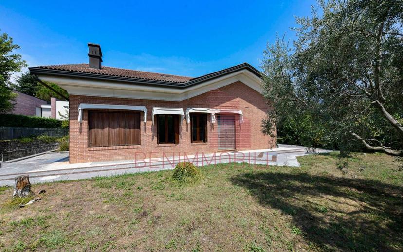 Villa unifamiliare via Lucio Riccobelli 31, Ospedale Civile, Brescia — foto 24 di 54