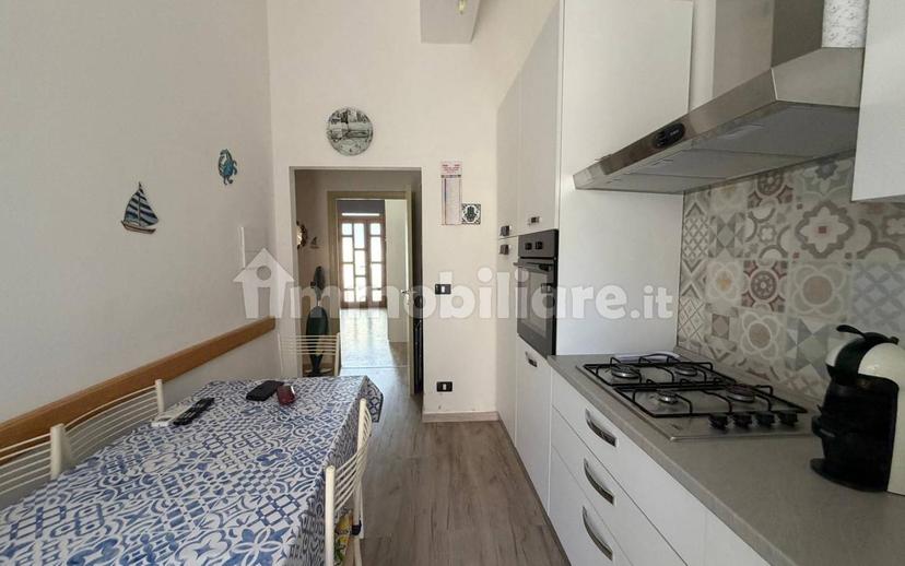 Trilocale via Bruno Buozzi 3, Centro, Follonica — foto 10 di 24