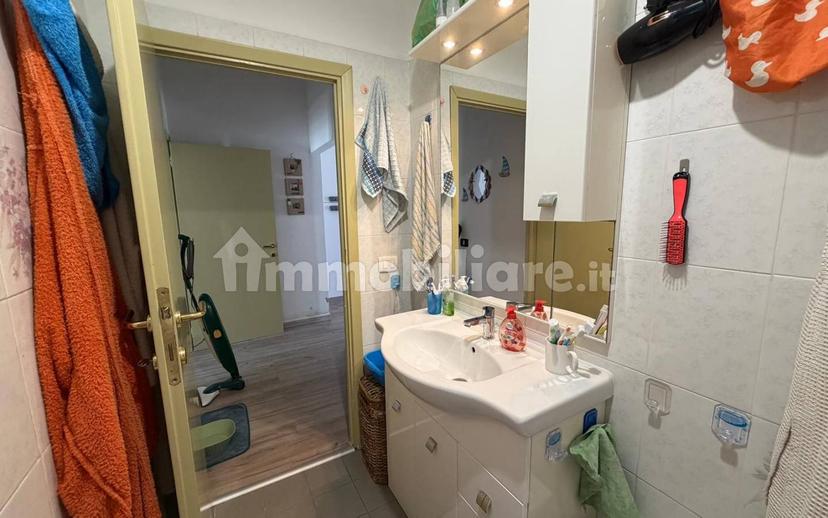 Trilocale via Bruno Buozzi 3, Centro, Follonica — foto 4 di 24