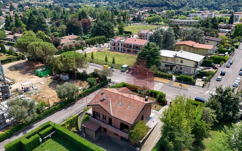 Villa unifamiliare via Lucio Riccobelli 31, Ospedale Civile, Brescia — foto 17 di 54