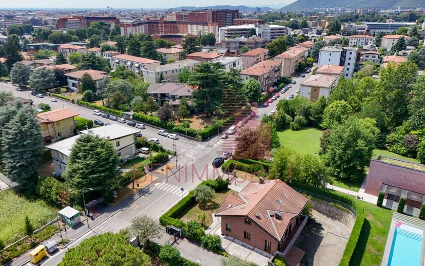 Villa unifamiliare via Lucio Riccobelli 31, Ospedale Civile, Brescia — foto 45 di 54