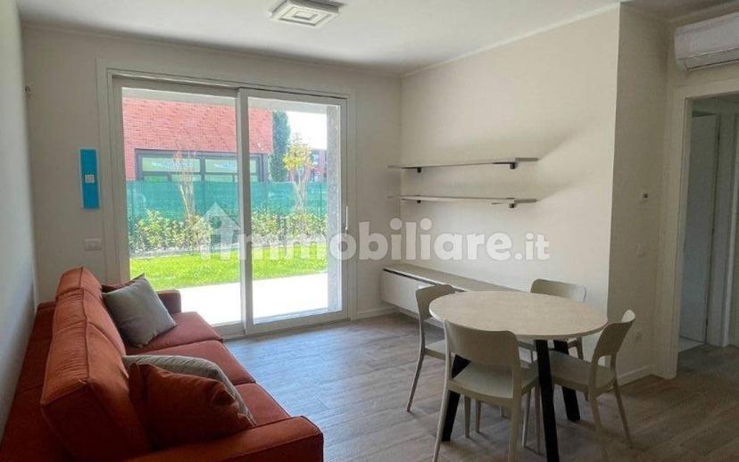 Bilocale via della Madonnina 4, Centro, Bernareggio — foto 11 di 20