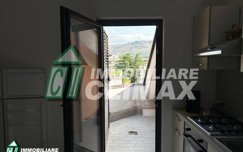 Attico via Luigi Laviano, Stadio, Caserta — foto 4 di 22