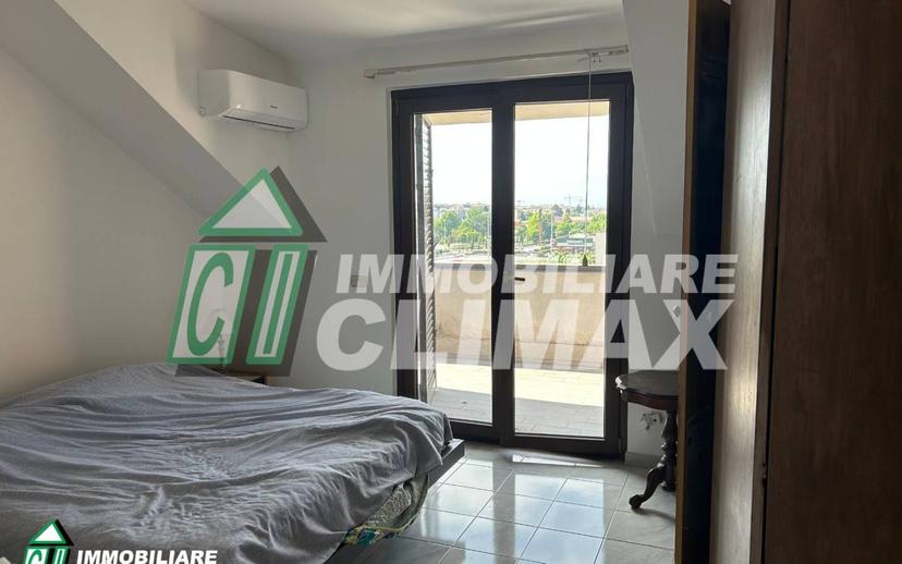Attico via Luigi Laviano, Stadio, Caserta — foto 11 di 22