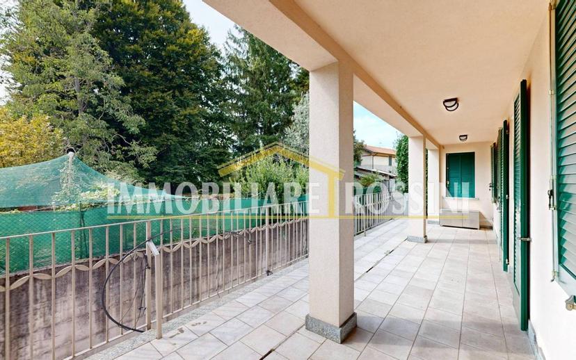Villa a schiera via Costituzione 8a, Buguggiate — foto 8 di 49