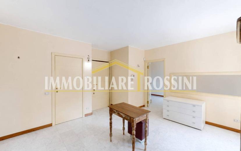 Villa a schiera via Costituzione 8a, Buguggiate — foto 48 di 49