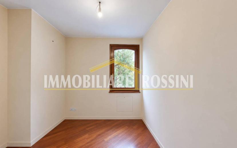 Villa a schiera via Costituzione 8a, Buguggiate — foto 28 di 49