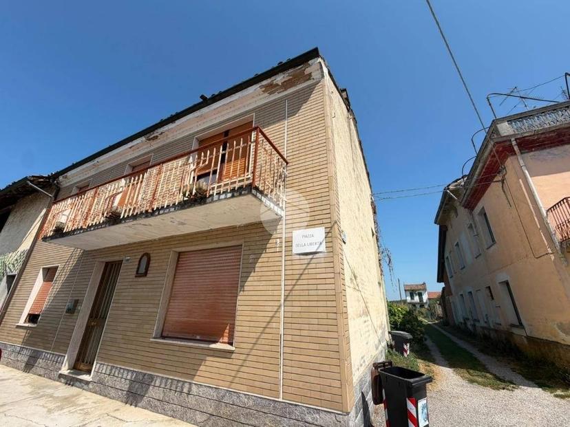Terratetto unifamiliare piazza della Libertà 1, Centro, Valmacca — foto 13 di 25