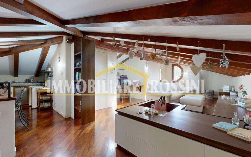 Villa a schiera via Costituzione 8a, Buguggiate — foto 30 di 49