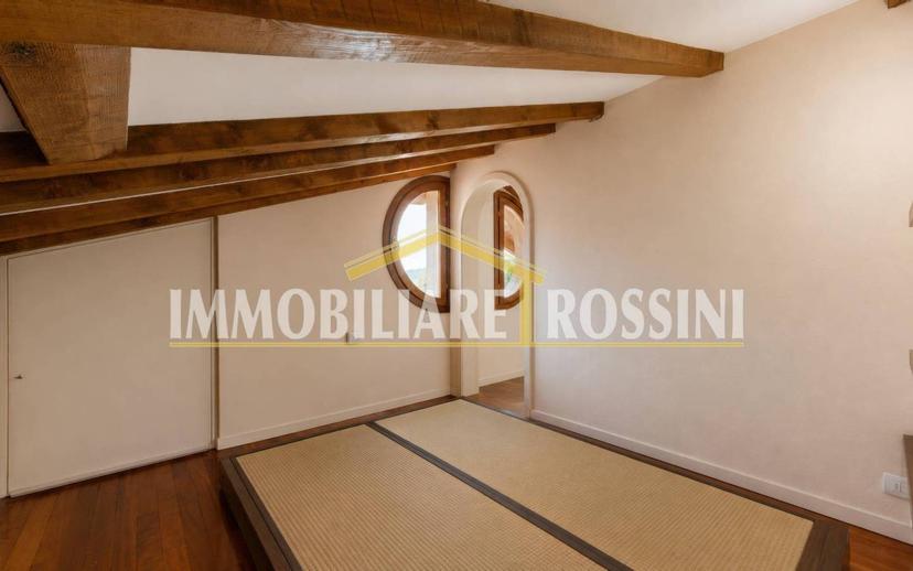 Villa a schiera via Costituzione 8a, Buguggiate — foto 38 di 49