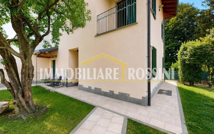 Villa a schiera via Costituzione 8a, Buguggiate — foto 35 di 49