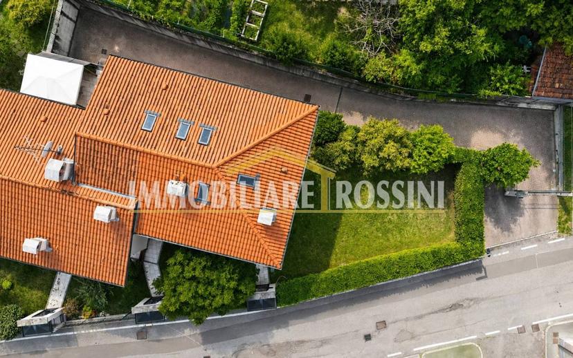 Villa a schiera via Costituzione 8a, Buguggiate — foto 19 di 49